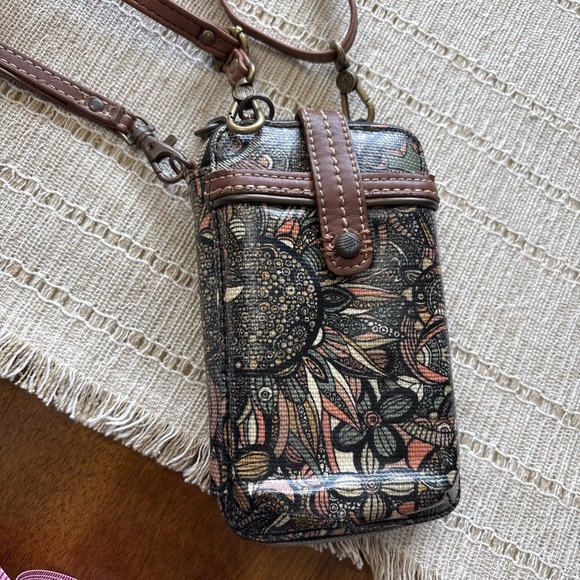 Sakroots Handbags - sakroots crossbody wallet purse